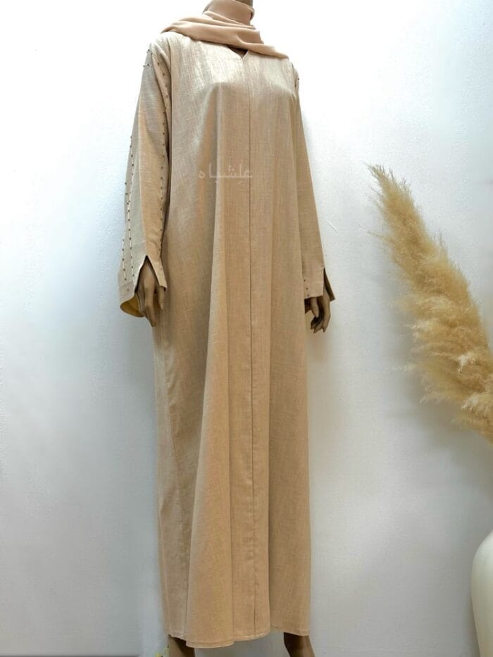 Full front view of linen abaya with sheila