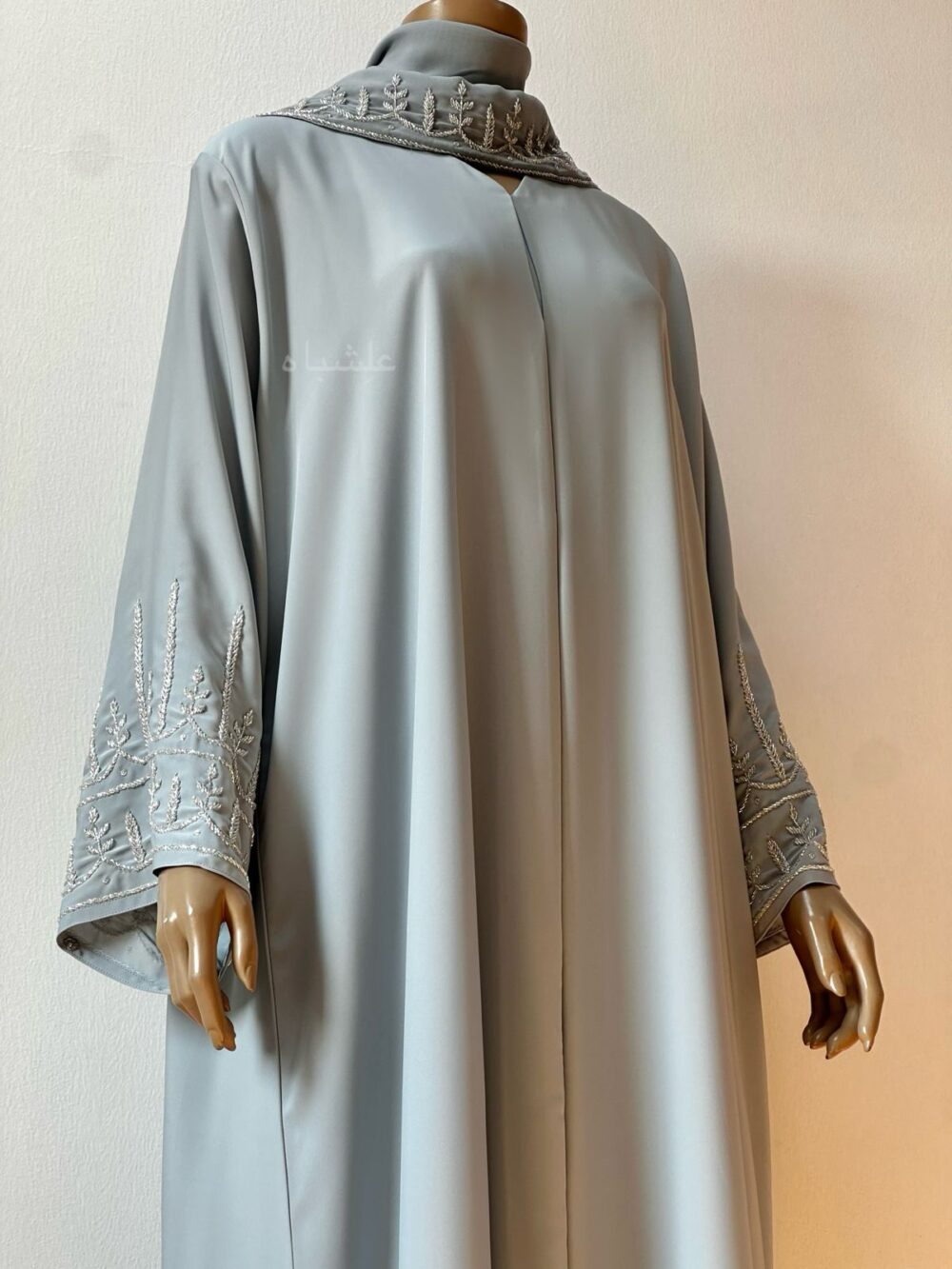 Moonlit Charm Abaya - Image 3