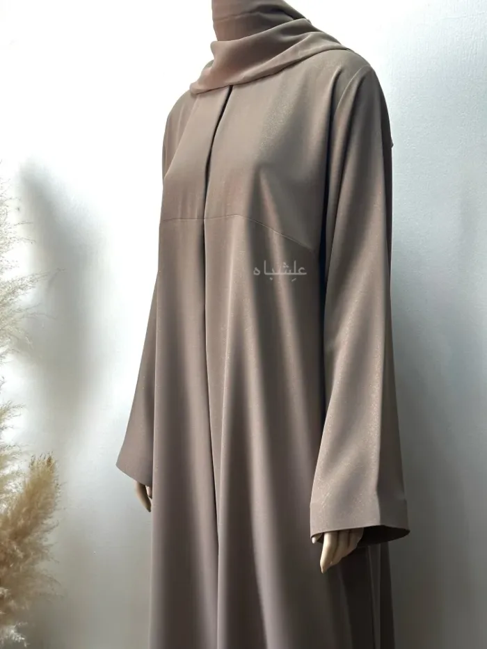 Front side view of abaya with sheila