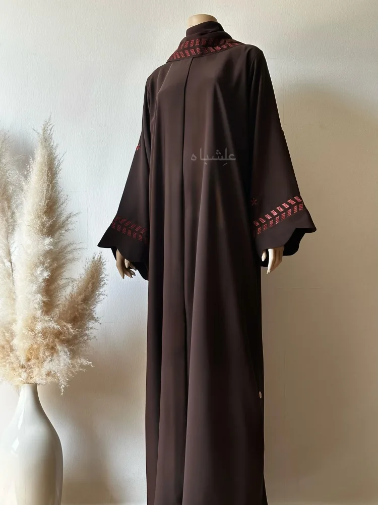 Maroon Mosaic Abaya 1 Front view of abaya with sheila