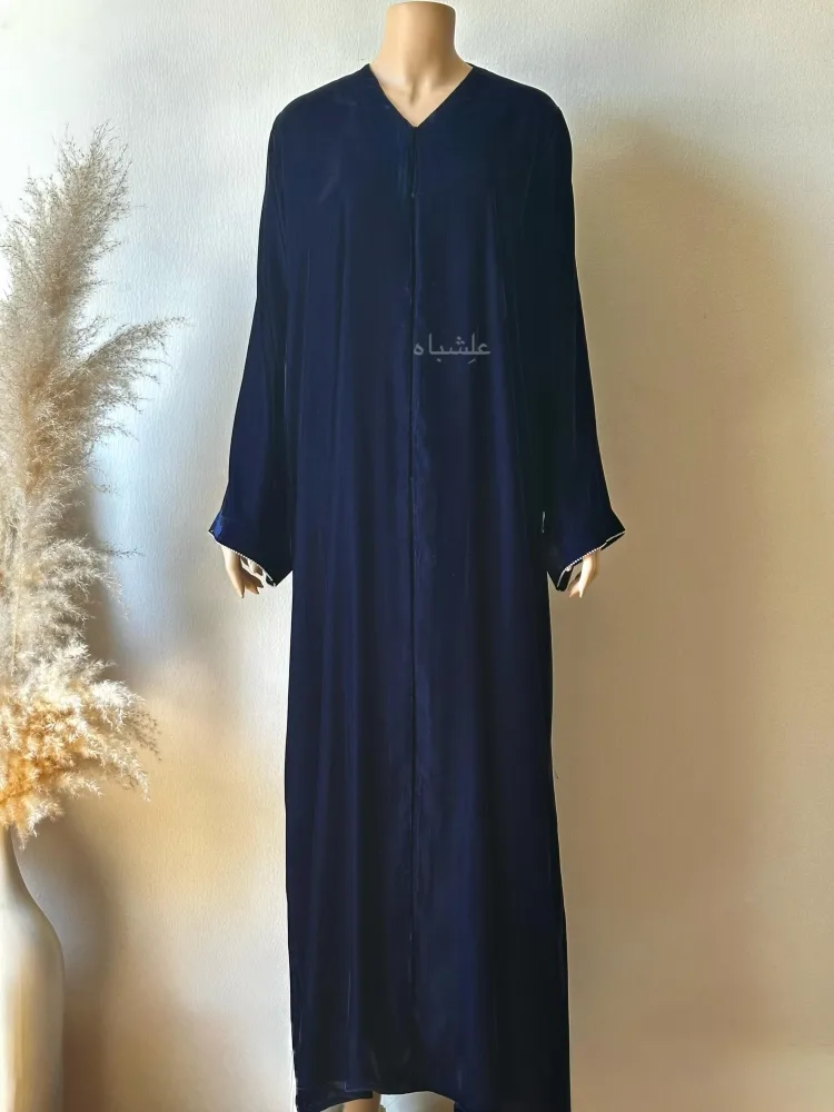 Velvet Pearl Abaya 2 Front full view of abaya without sheila
