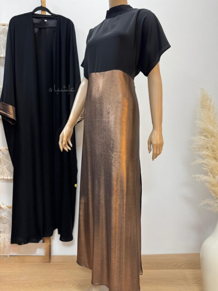 Front view of the inner with abaya on the background