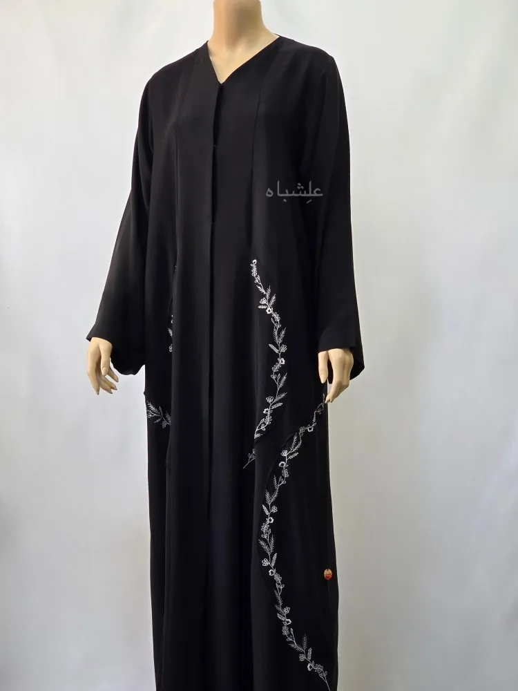 White Vine Thread by Alishbah Abaya 4 Front view of abaya without sheila