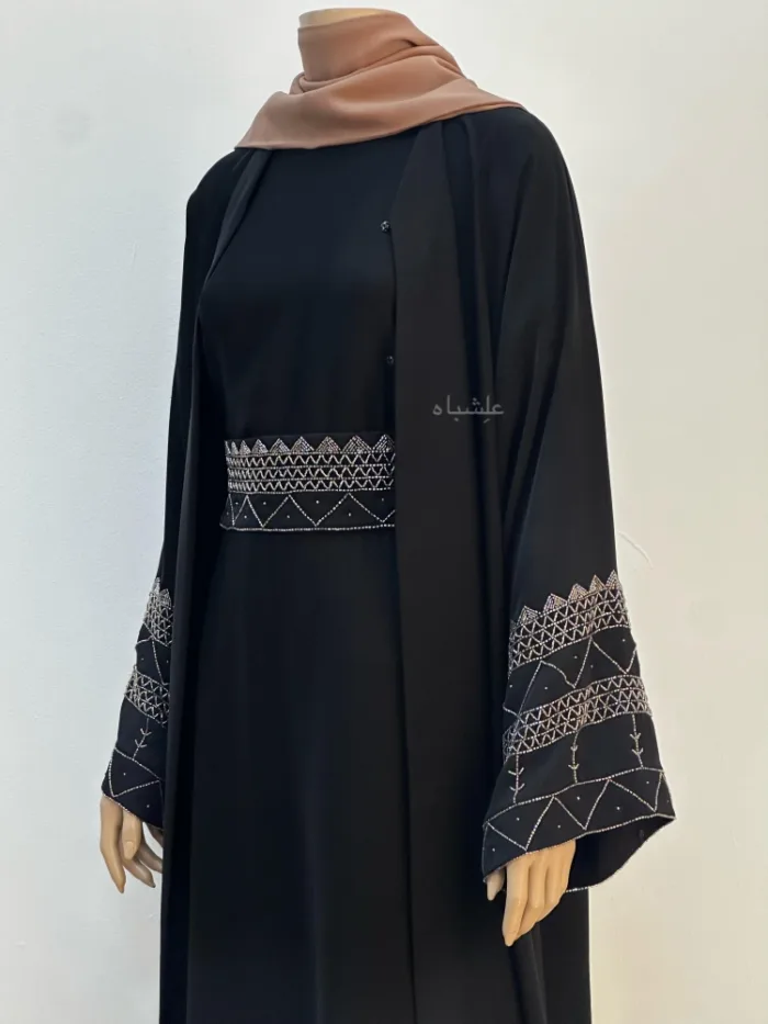 Full view of abaya and full set including belt