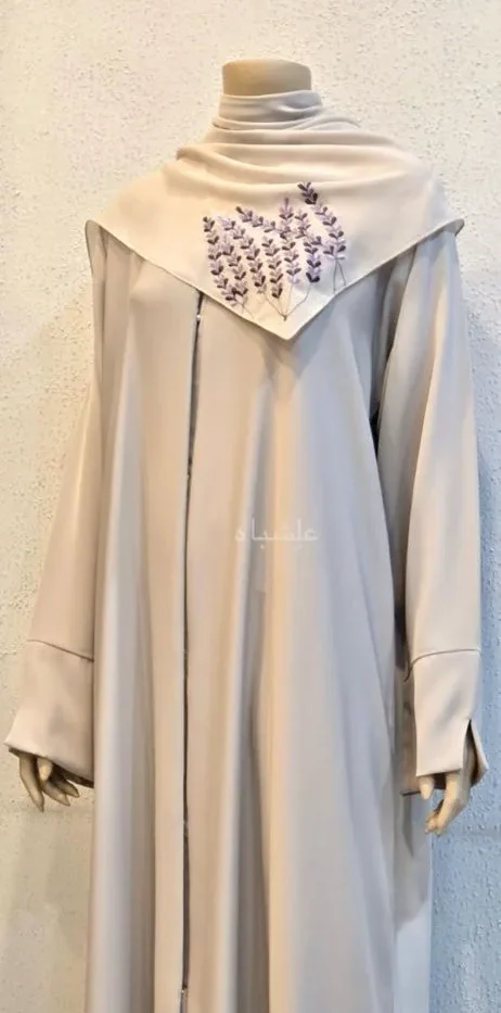 Front view of abaya with sheila showing the work