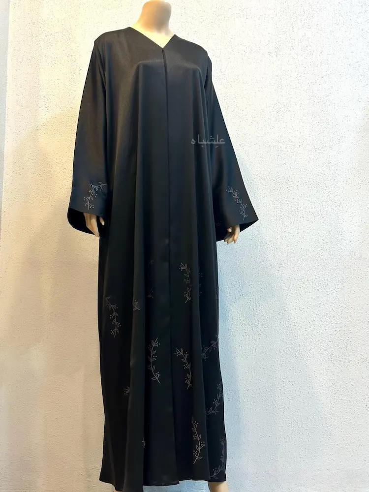 Moonlit Safaa Black Luxury Abaya 4 moonlit safaa abaya front view