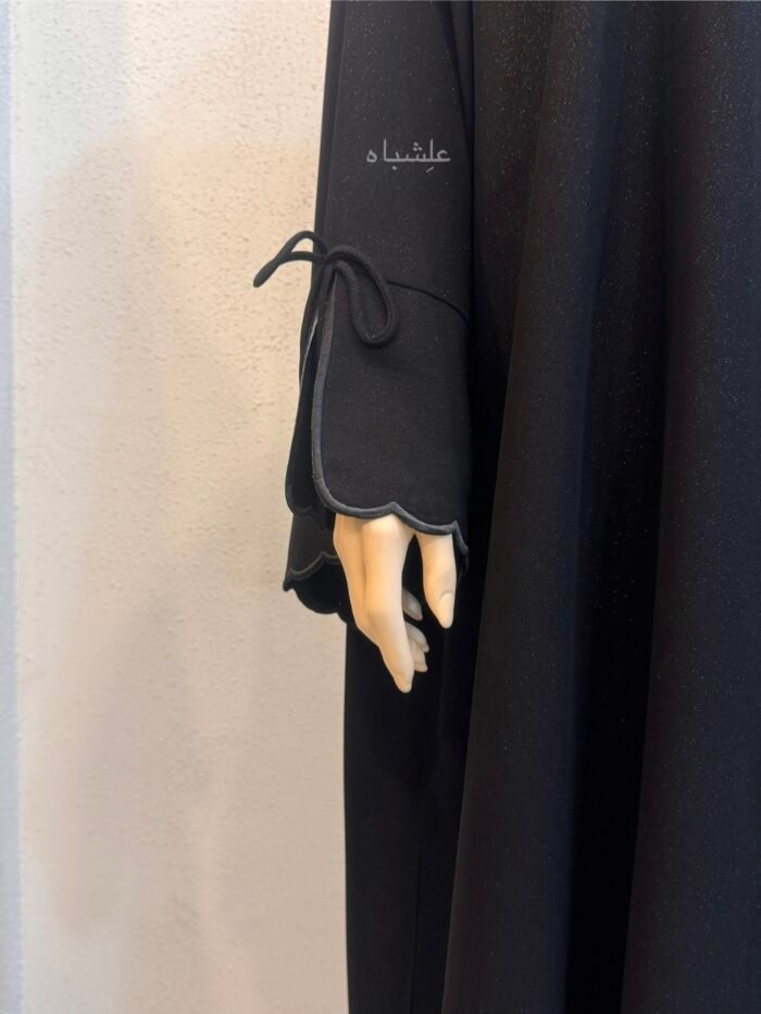 Noir Bow Elegance